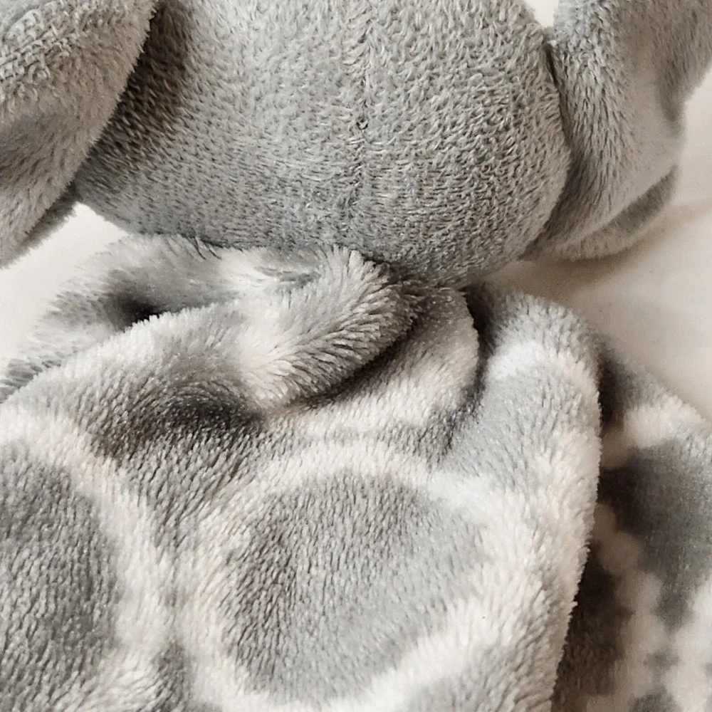HB Hudson Baby Elephant Lovey Security Blanket Gray White Circle  12.5